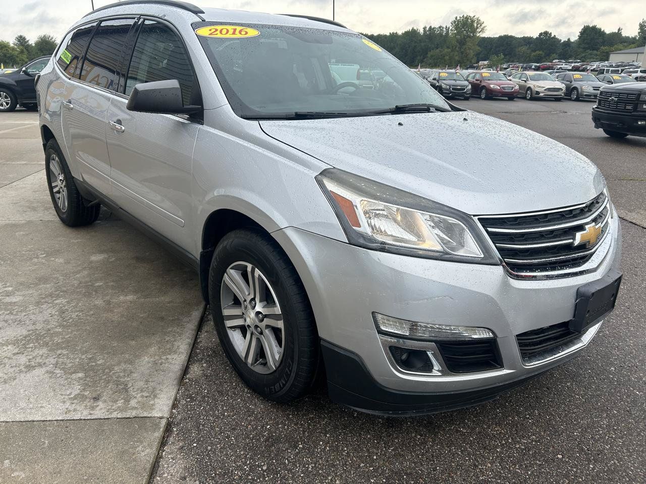 Used 2016 Chevrolet Traverse LT AWD/4WD image 3