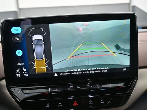 Used 2024 Volkswagen ID.4 2WD image 12