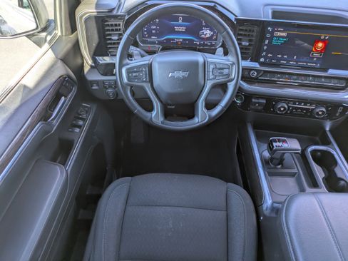 Used 2023 Chevrolet Silverado 1500 LT Trail Boss w/ Protection Package image 4