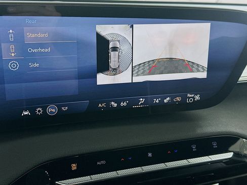 Used 2025 Buick Enclave Preferred image 23