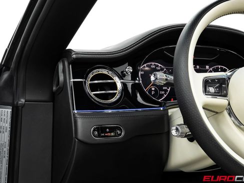 Used 2021 Bentley Continental GT Mulliner AWD/4WD image 26