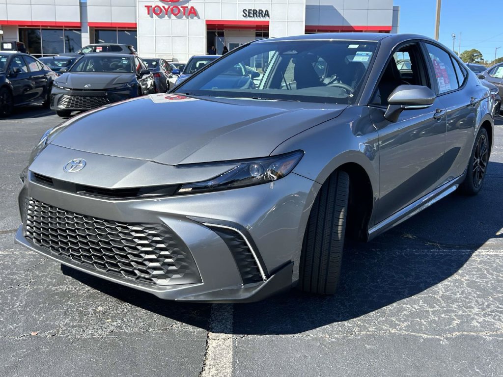 New 2027 Toyota Camry SE FWD image 7