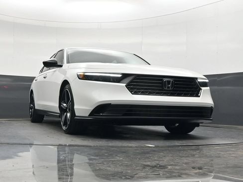 Certified 2026 Honda Accord SE image 31
