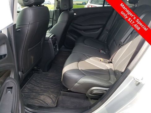Used 2019 Buick Envision Essence AWD/4WD image 23