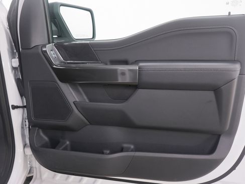 Used 2021 Ford F150 XLT w/ Equipment Group 302A High image 9