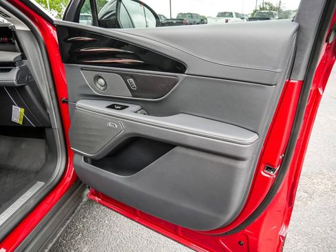 New 2026 Lincoln Nautilus Premier w/ Equipment Group 102A image 20