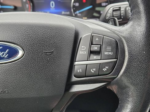 Used 2020 Ford Explorer XLT AWD/4WD image 24
