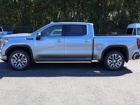 New 2026 GMC Sierra 1500 Denali w/ Denali Reserve Package image 5