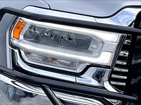 Used 2024 RAM 3500 Laramie w/ Towing Technology Group AWD/4WD image 23