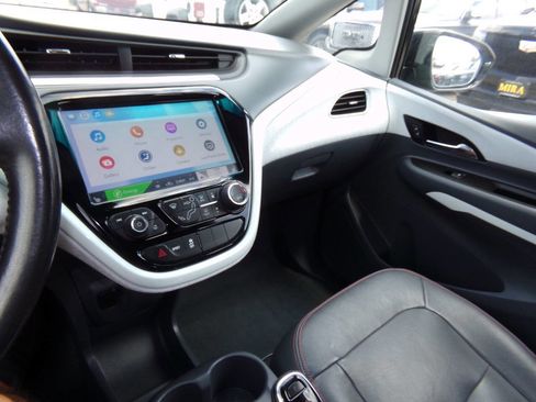 Used 2020 Chevrolet Bolt Premier image 69