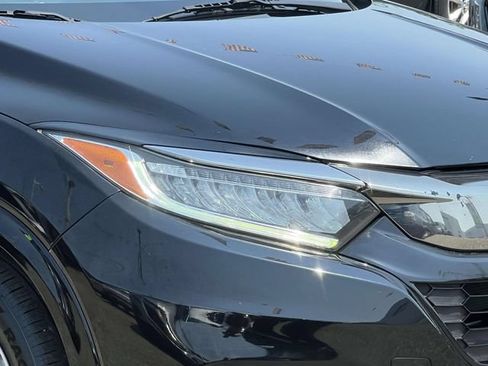 Used 2019 Honda HR-V Touring image 10