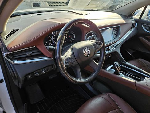 Used 2020 Buick Enclave Avenir w/ Avenir Technology Package image 12