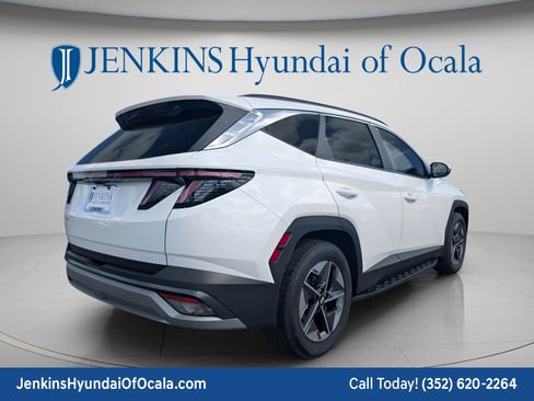 New 2026 Hyundai Tucson SEL FWD image 3