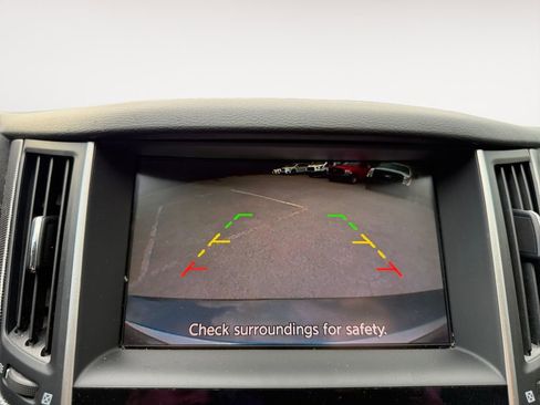 Used 2016 INFINITI Q50 3.0t Premium w/ Cargo Package RWD image 9