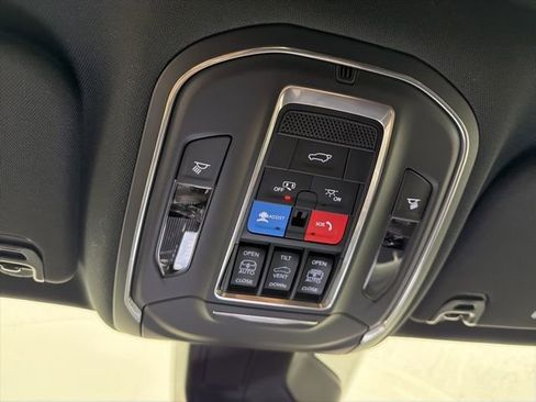 New 2026 Jeep Grand Wagoneer 4WD w/ Premium Group I image 27