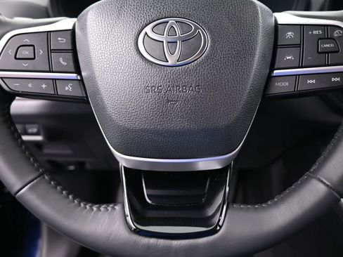 Used 2025 Toyota Grand Highlander AWD Hybrid image 30