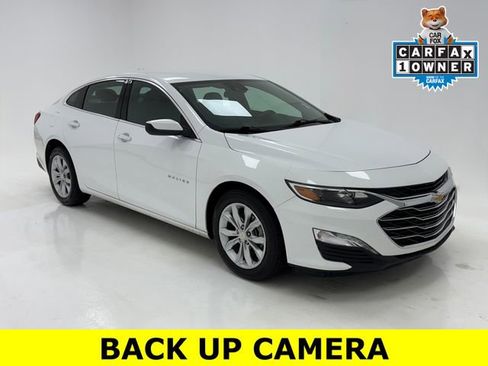Used 2025 Chevrolet Malibu LT FWD image 1