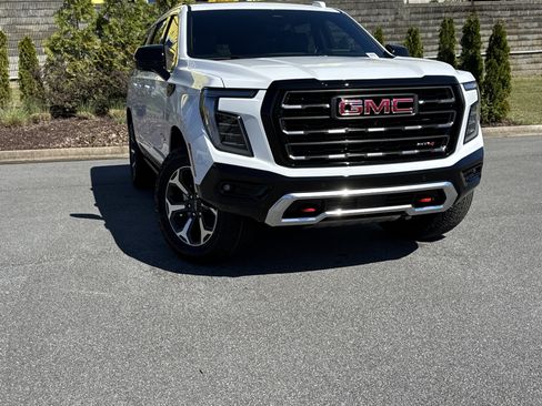 New 2026 GMC Yukon XL AT4 Ultimate image 2