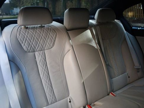 Used 2016 BMW 750i xDrive image 35