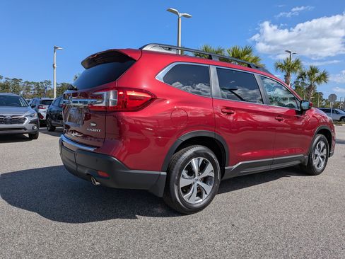 Certified 2025 Subaru Ascent Premium image 4