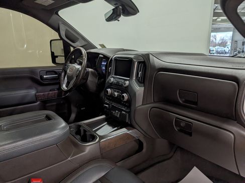 Used 2020 GMC Sierra 2500 Denali w/ Denali Ultimate Package image 20