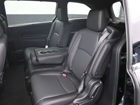 New 2026 Honda Odyssey Sport-L image 28