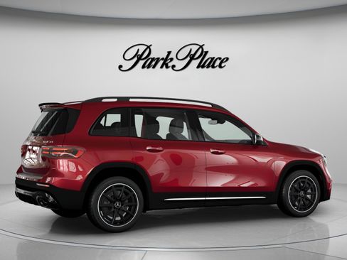 New 2026 Mercedes-Benz GLB 35 AMG 4MATIC image 23