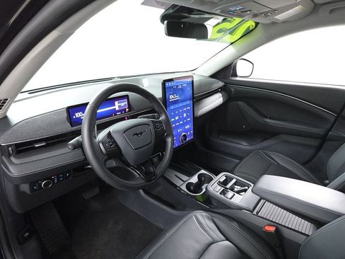 Used 2025 Ford Mustang Mach-E Premium image 13