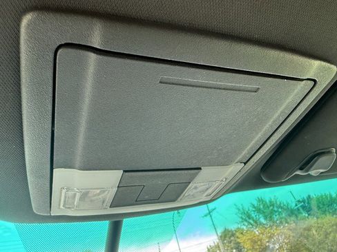 Used 2012 Ford Explorer XLT image 37