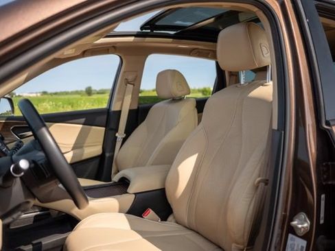 Used 2019 Acura RDX AWD w/ Advance Package image 13