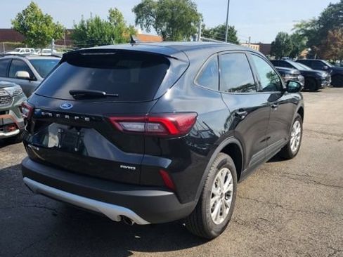 Used 2025 Ford Escape Active AWD/4WD image 2