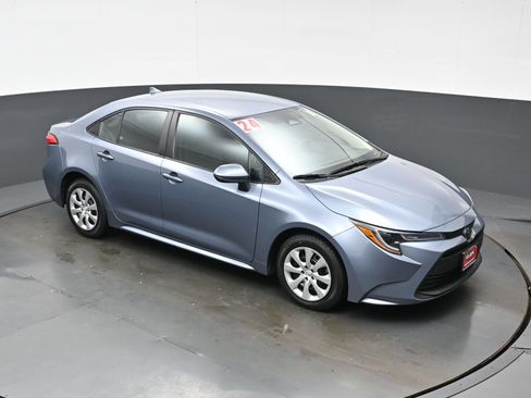 Used 2024 Toyota Corolla LE FWD image 32