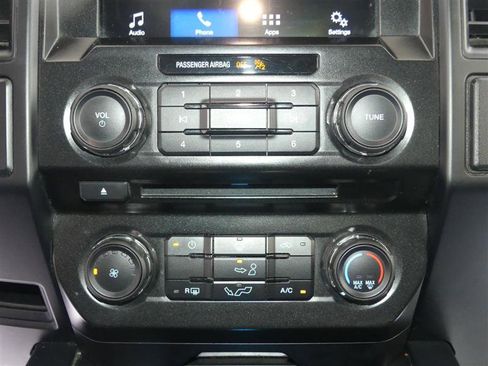 Used 2017 Ford F150 XL w/ Equipment Group 101A Mid AWD/4WD image 33