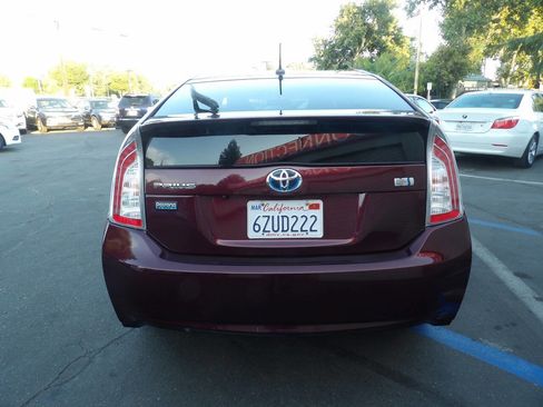 Used 2013 Toyota Prius Persona Series image 11