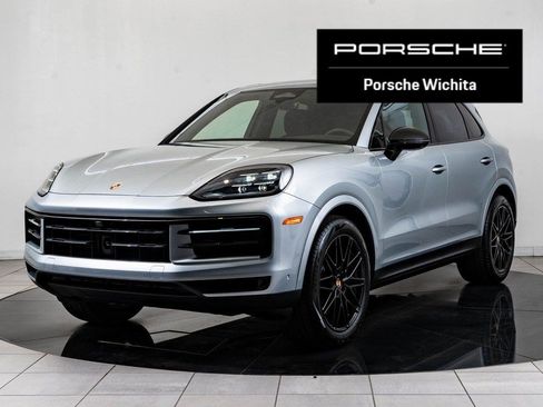 New 2026 Porsche Cayenne AWD/4WD image 1