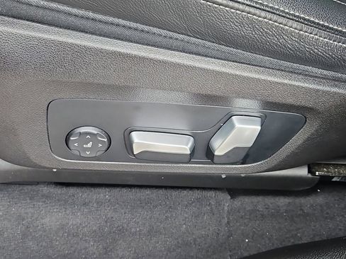 Used 2023 BMW X3 xDrive30i w/ Convenience Package image 25