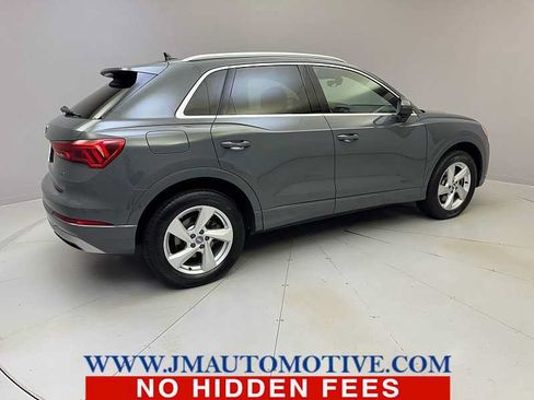 Used 2020 Audi Q3 2.0T Premium w/ Convenience Package AWD/4WD image 5