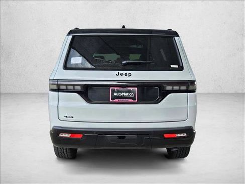 New 2026 Jeep Grand Wagoneer 4WD image 8