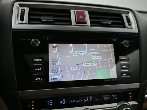 Used 2016 Subaru Outback 2.5i Limited image 18