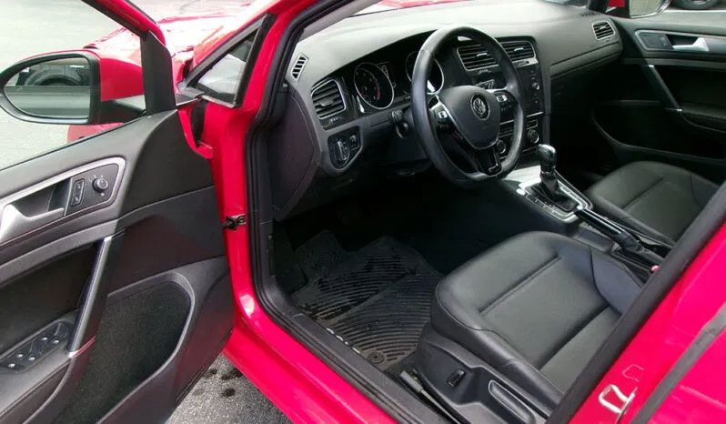 Used 2019 Volkswagen Golf S FWD image 13