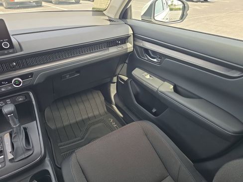 Used 2024 Honda CR-V EX image 11