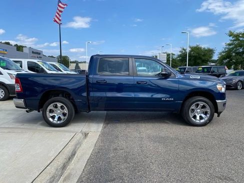 Used 2022 RAM 1500 Big Horn AWD/4WD image 2