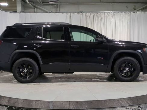 Used 2023 GMC Acadia AT4 image 11