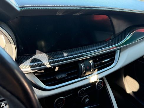 Used 2019 Alfa Romeo Stelvio Quadrifoglio w/ Driver Assist Dynamic Package image 9