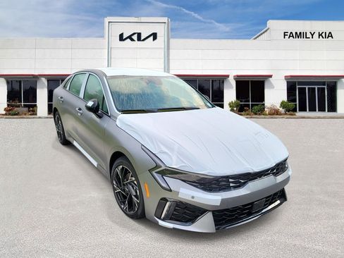 New 2026 Kia K5 GT-Line image 1