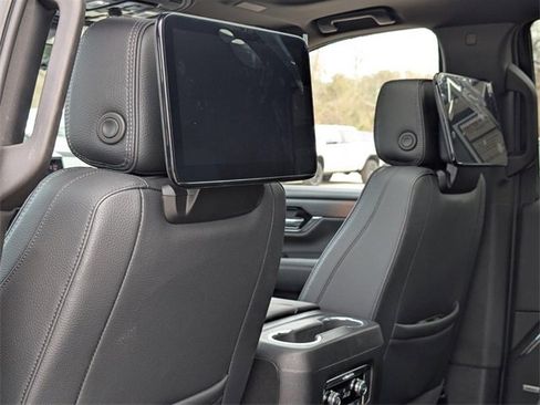 New 2026 GMC Yukon Denali w/ Advanced Technology Package image 18