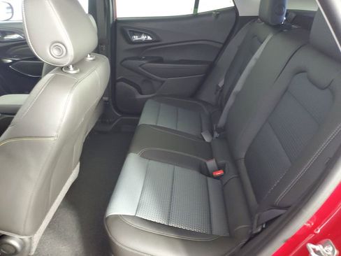 New 2026 Chevrolet Trax LT image 13