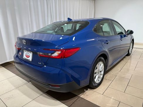 Certified 2025 Toyota Camry LE image 5