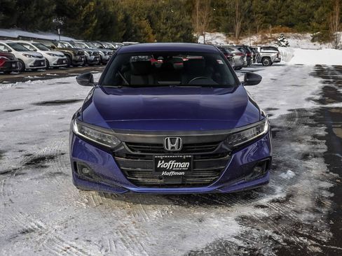 Used 2022 Honda Accord Sport image 3