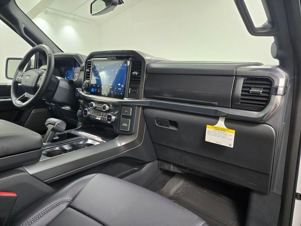 Used 2025 Ford F150 Lariat w/ Equipment Group 501A Mid AWD/4WD image 32